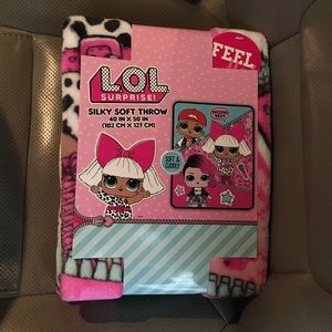 NWT LOL Surprise Dolls silky soft throw blanket